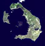 从卫星拍摄的圣托里尼岛