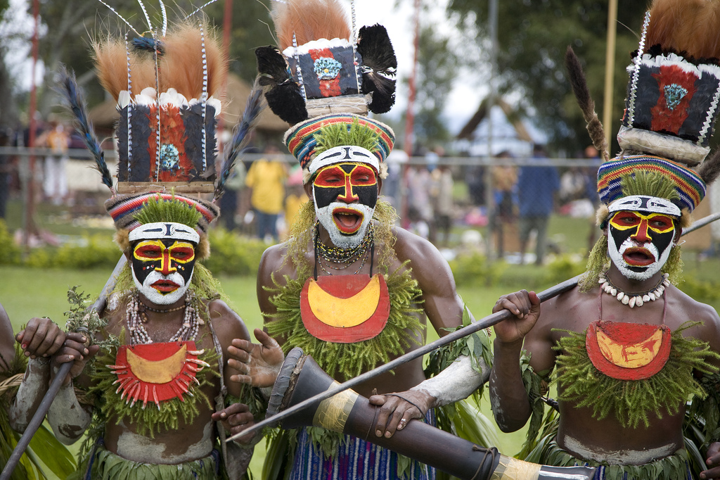 Papua New Guinea tribal dancers