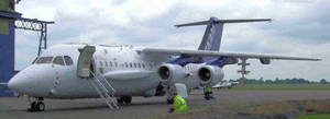 2009年6月22日，FAAM ba146型301在克兰菲尔德机场停机坪上