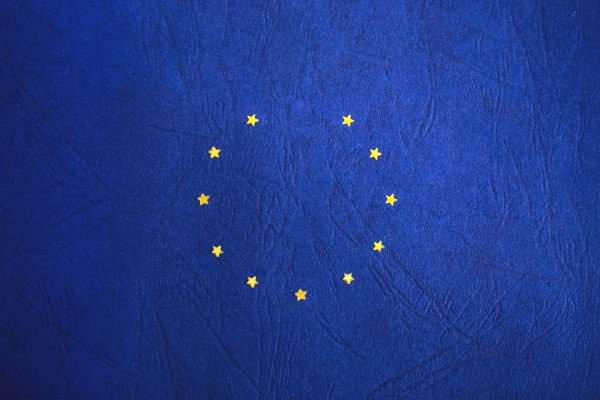 欧盟国旗上少了一颗星——英国脱欧