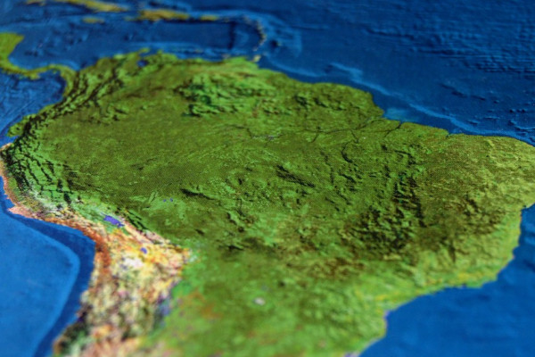 南美洲的高架地图。