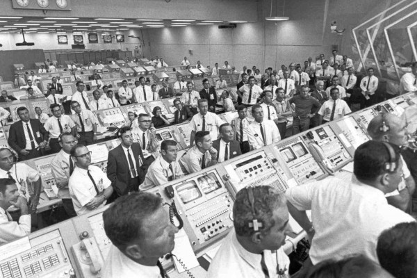 阿波罗11号发射控制