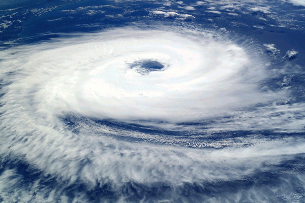 从国际空间站看卡塔琳娜飓风