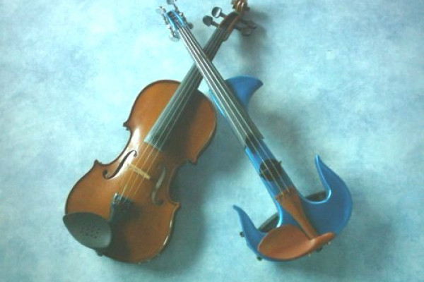 原声和电小提琴