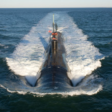 弗吉尼亚级攻击潜艇在大西洋。